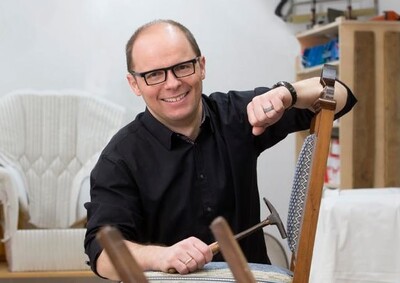 Alte Couch im neuen Glanz | © Schröter Raumausstattung