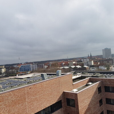 Erste Schritte sind gemacht – mit Photovoltaik auf dem Dach | © Sandra Wagner