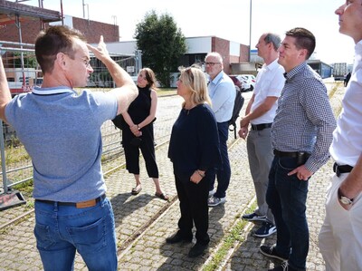 Senatorin Schaefer auf Klimaschutz-Tour in Bremerhaven | © FBG / AWI