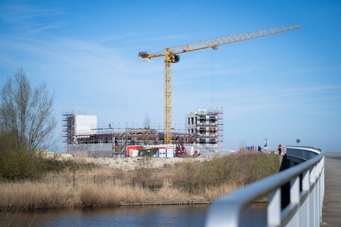 Gebäude von weitem  | © BIS / Magistrat Bremerhaven